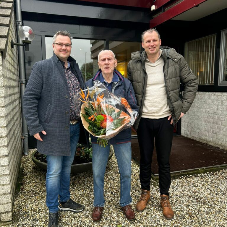 bdcca16e-eb9d-4d12-a28d-39647e450500