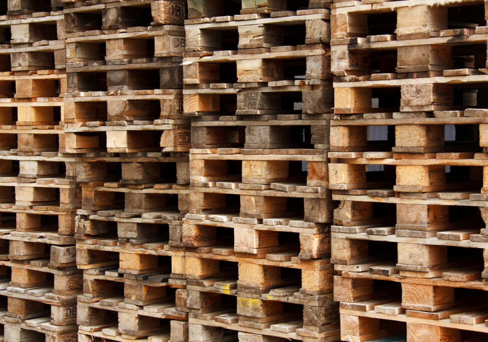 stacked-pallets-871284454673hD0M